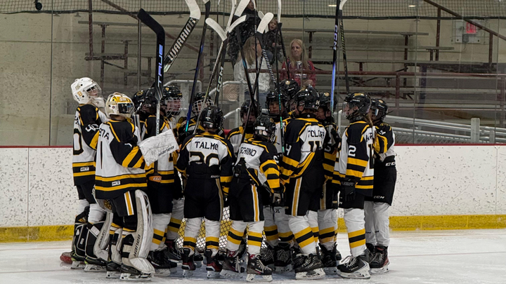 Support the Jr. Bruins' Quebec Pee-Wee Major Team! campaign photo, 1 of 3