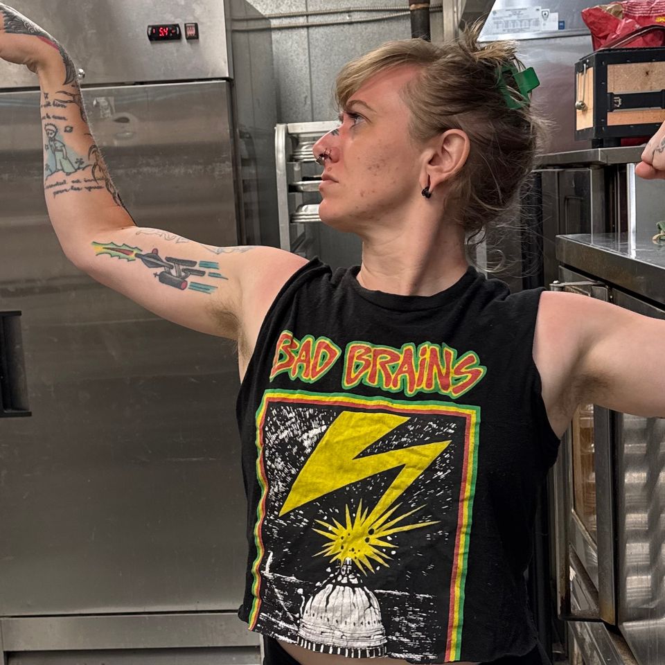 Fundraiser by Foxx Aardewulf : Help Foxx Pay September Rent