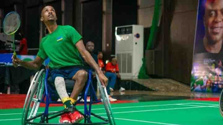 Help Jean D’Amour naar het WK Para Badminton. campaign photo, 1 of 5