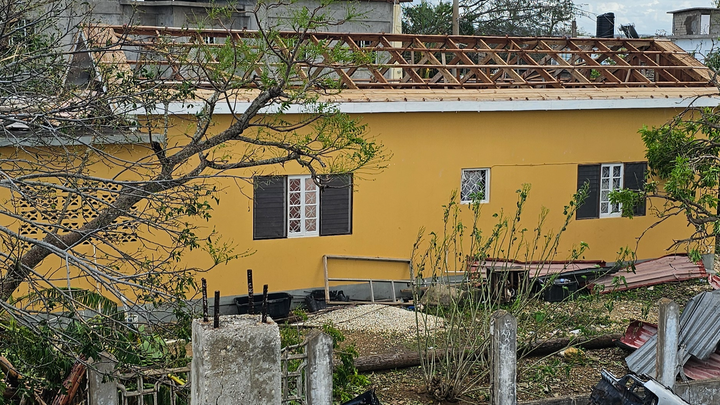 Support Stacy's Family: Homeless After Hurricane campaign photo, 1 of 8