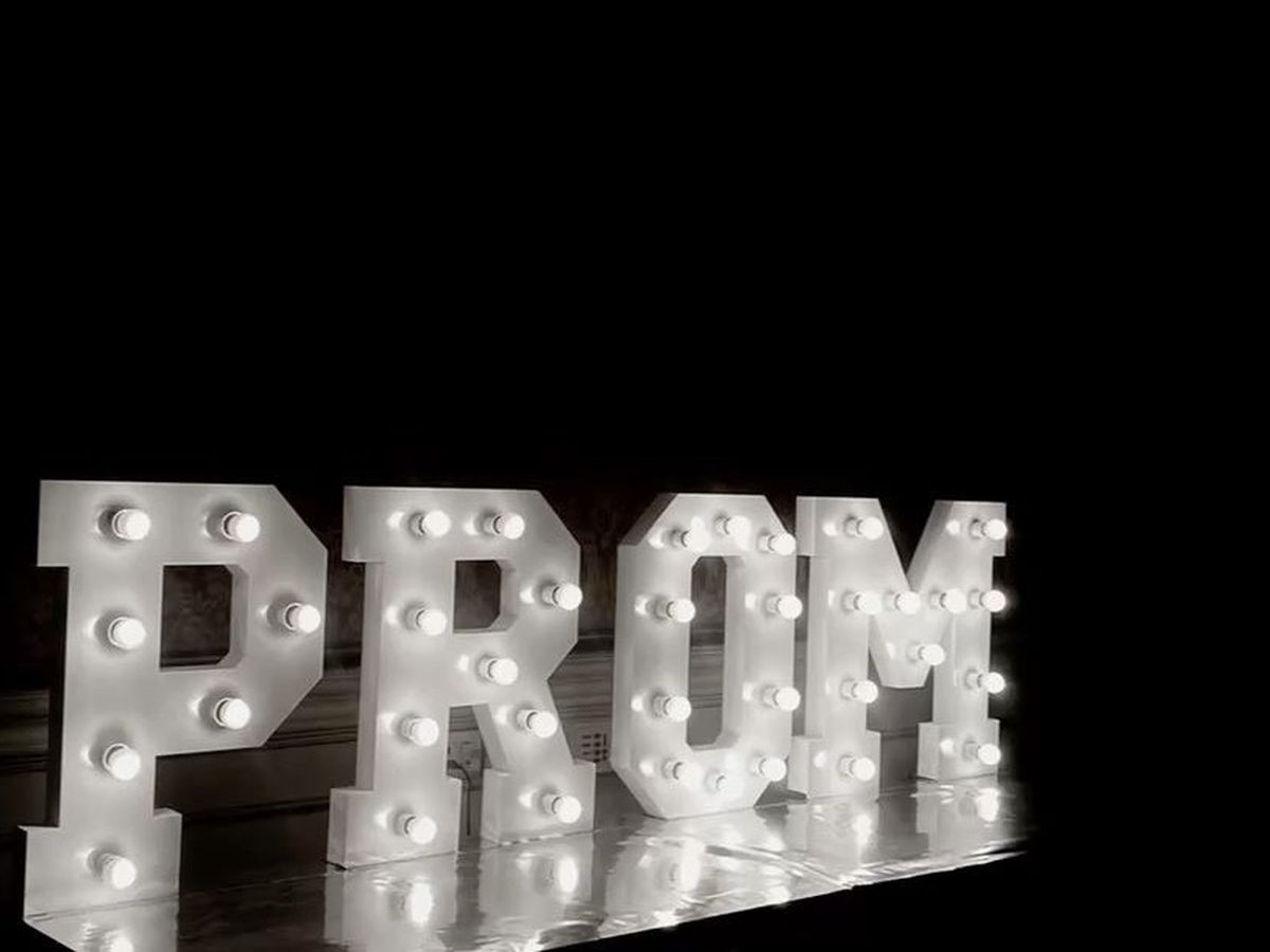 Fundraiser for Antony Thompson by Jessica Thompson : Prom dress