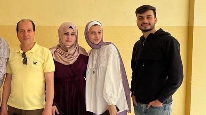 Help me to get my family out of Gaza! campaign photo, 1 of 3
