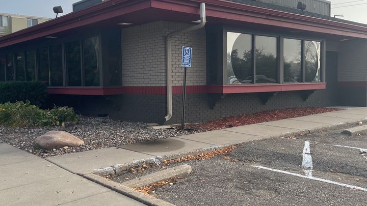 Century Ave Denny's Workers Face Job Loss After Closure campaign photo, 1 of 4