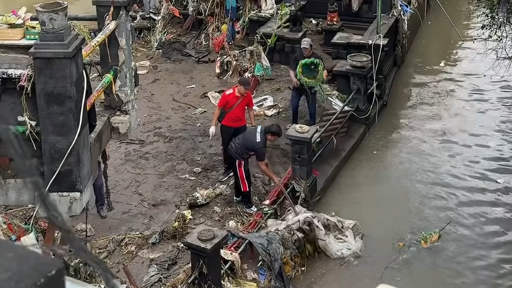 Help Support Bali Flood Victims campaign photo, 1 of 8