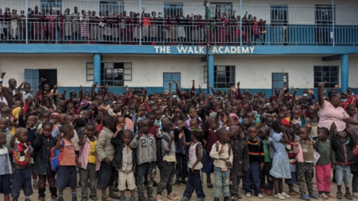 Secondary School volunteering in Kenya campaign photo, 1 of 3