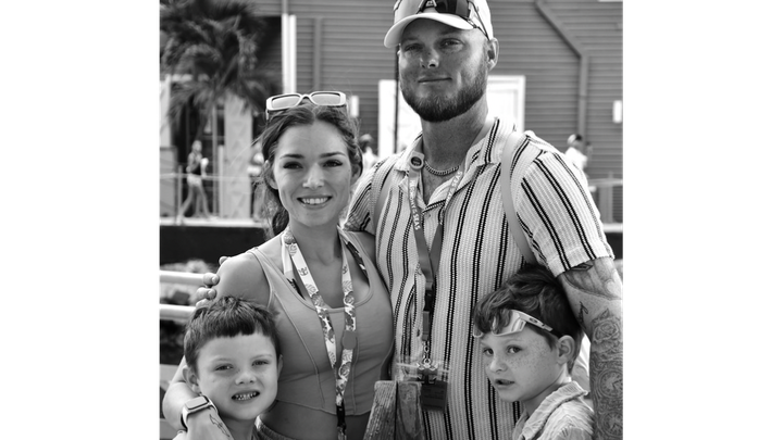 Support for the Richard Abshire Family campaign photo, 1 of 6