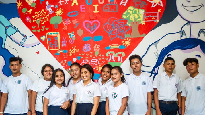 Con Corazón Christmas Campaign Scholarships 2024 campaign photo, 1 of 3