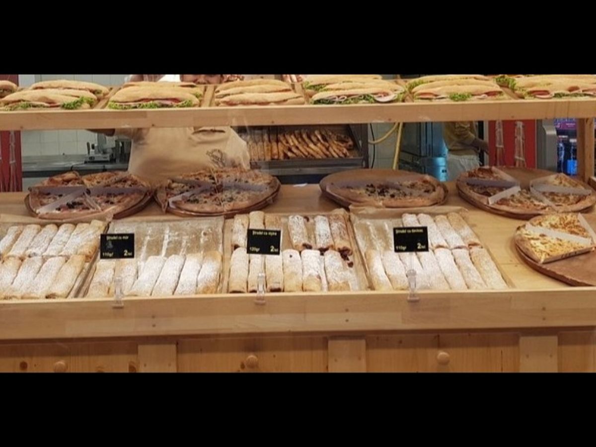 Fresh Affordable Bakery in Leamington Warwick HotPretzel campaign photo, 1 of 8