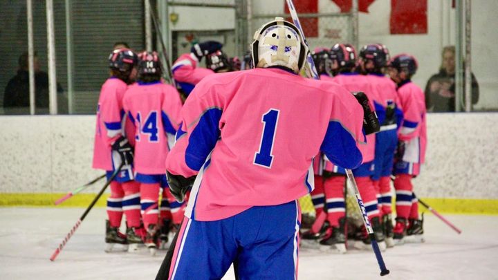 Help a single mom make hockey dreams come true campaign photo, 1 of 3