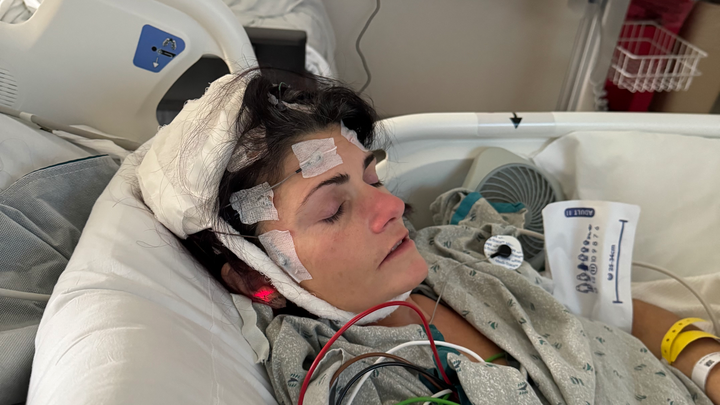 Help My Mom Stephanie Estess Fight Stage 4 Brain Cancer campaign photo, 1 of 6