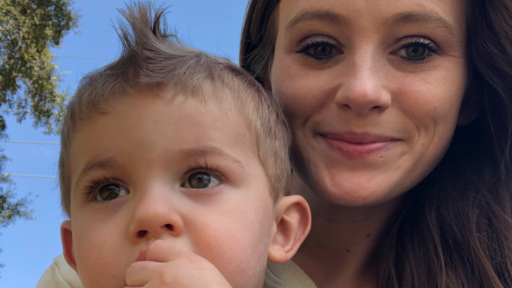 Vanessa and her family campaign photo, 1 of 3