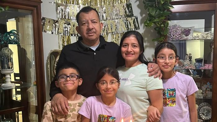 Maurcio family campaign photo, 1 of 3
