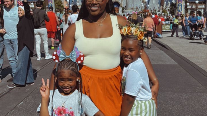 Support April and Her Daughters' Fresh Start campaign photo, 1 of 8