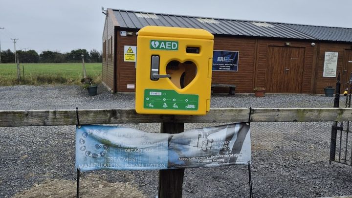Bens Life Line AED defib for Rathgarrett, Tore, and Ring campaign photo, 1 of 5