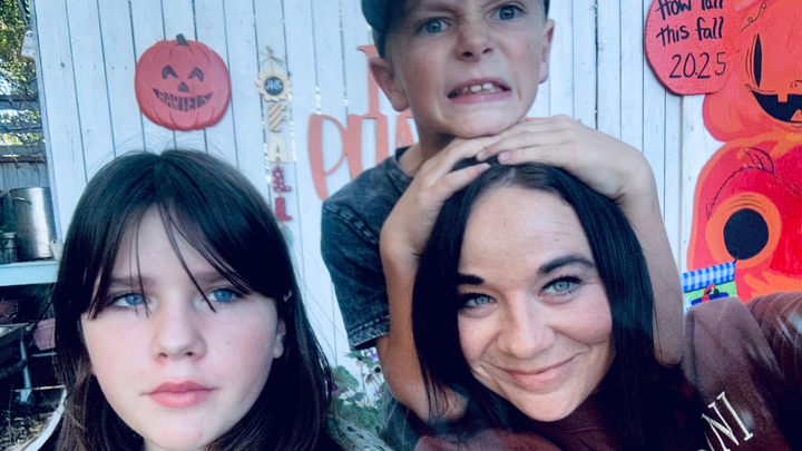 Help a Single Mom Get Back on the Road campaign photo, 1 of 3