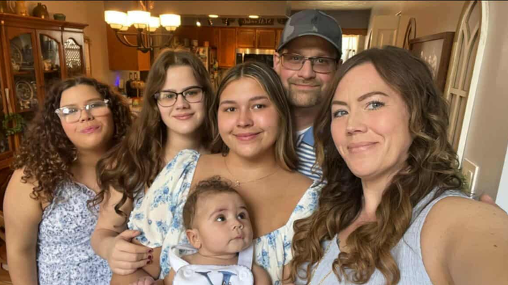 Support Jennifer Welborn Conte and girls in this tragedy campaign photo, 1 of 3
