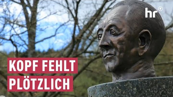 Neuer Kopf für das Erwin-Piscator-Denkmal in Ulm video thumbnail, 1 of 8