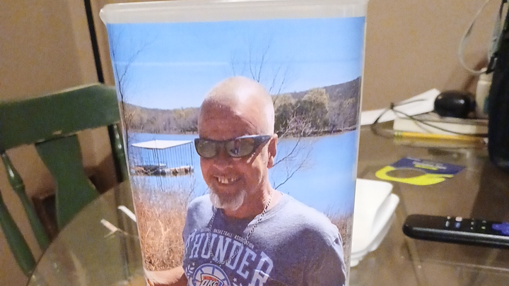 Support for Funeral Expenses of a Beloved Dad campaign photo, 1 of 3