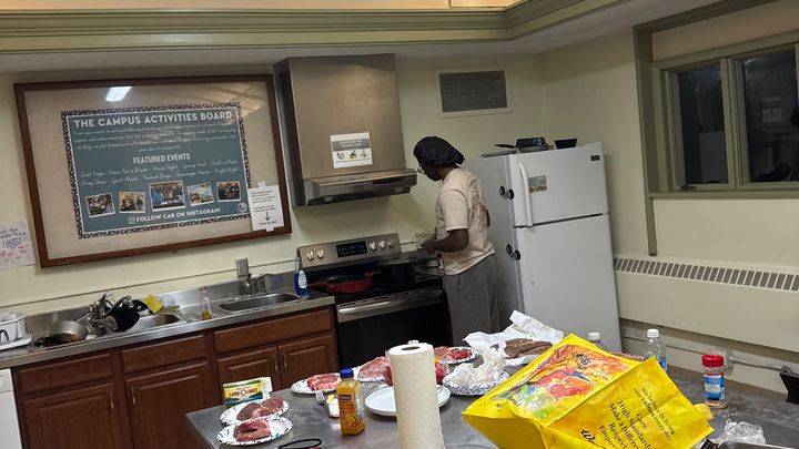 The RoundTable Free Meals, Cooking Skills, and more campaign photo, 1 of 5
