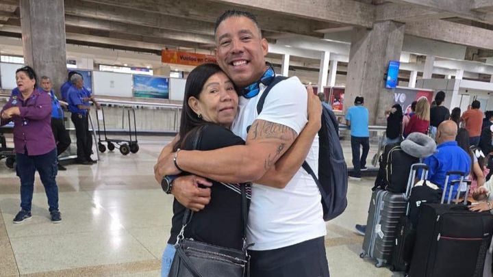 Rebuilding Jonathan's Life After the Venezuela Earthquake campaign photo, 1 of 5