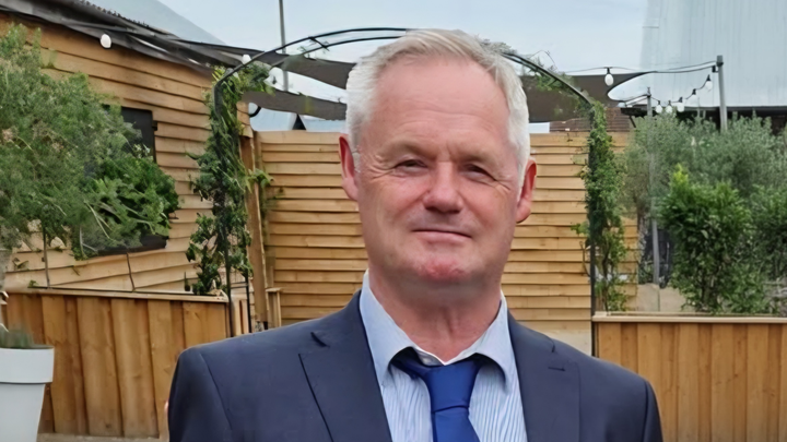 Help us give Dad the goodbye he deserves. campaign photo, 1 of 8