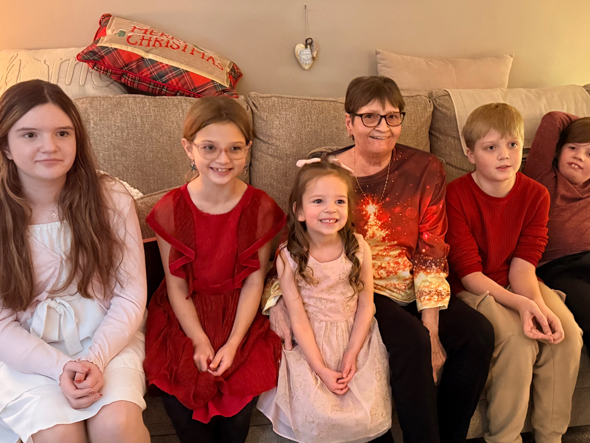 Sandy's Strength: Help Amid ALS Struggles campaign photo, 1 of 6