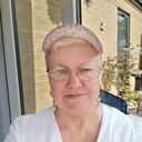 Profile photo of Lesley Bazley