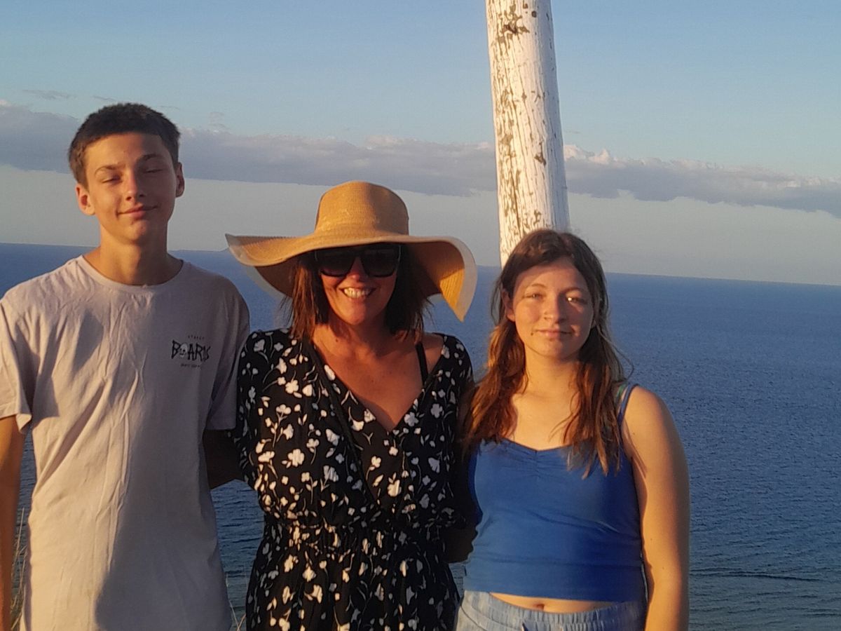 Fundraiser by Michelle Schleidgen-Smith : Support Chel's medical journey