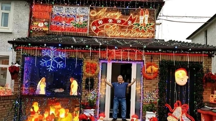 Liam Whelan Christmas Lights raising funds for community campaign photo, 1 of 3