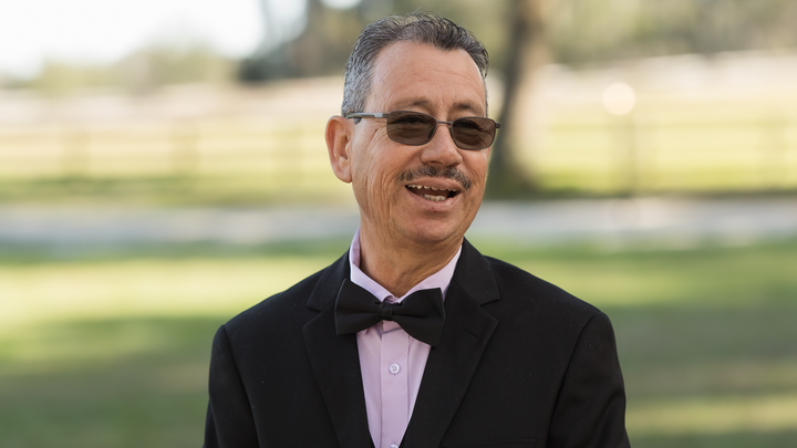 Help my dad defeat cancer and support his family campaign photo, 1 of 7