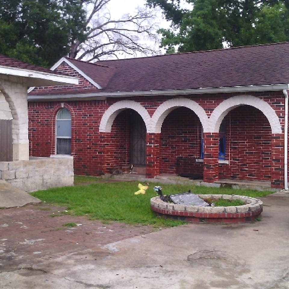 Help Julie Rodriguez Save Her Family Home