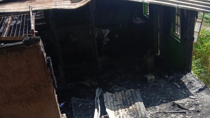 Help siblings rebuild their home in Jamaica campaign photo, 1 of 4