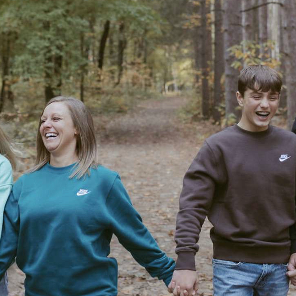 Fundraiser for Kristen Hoffman by Makenah Hepperly : Support