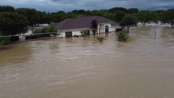 Support Tino & Gabriela After Uvalde Flood campaign photo, 1 of 8