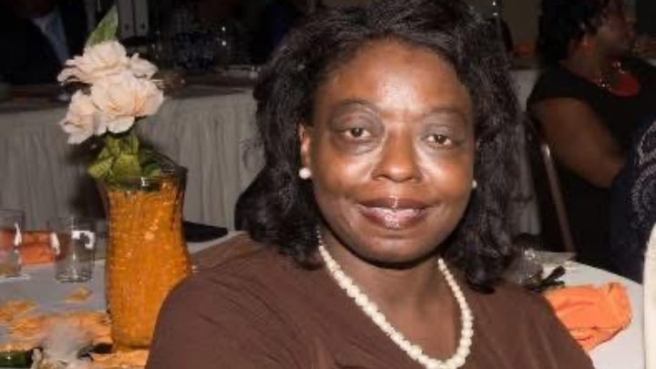Help Carol's Family Bury Mom campaign photo, 1 of 3