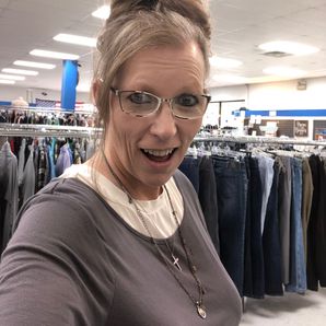 "Help Gretchen Heal:  A Little Love for a Little Schnauzer"