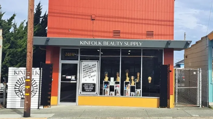Support Kinfolk Beauty Supply campaign photo, 1 of 4
