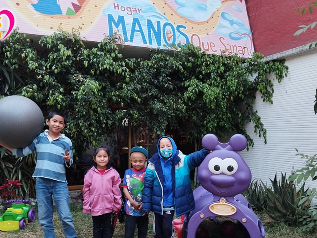 Demos Esperanza: ¡Apoya a Niños con Cáncer y sus Madres! campaign photo, 1 of 3