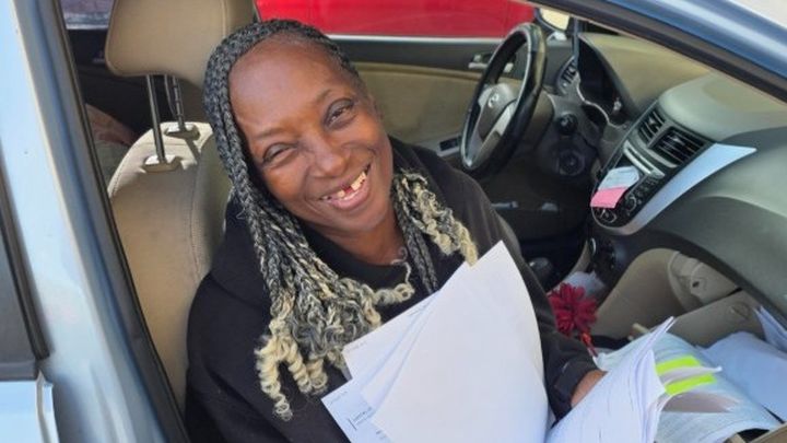 Update: Help secure deposit for Liz and Coconut. campaign photo, 1 of 4