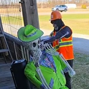 SkeleBarn Crew c/o John Schmidt