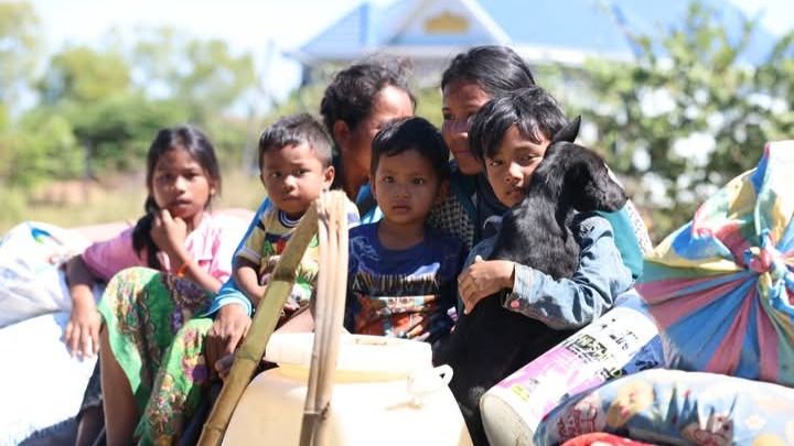Help Sang Feed Refugees Fleeing Violence campaign photo, 1 of 3