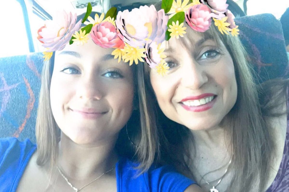 Genesis Lopez's Instagram, Twitter & Facebook on IDCrawl