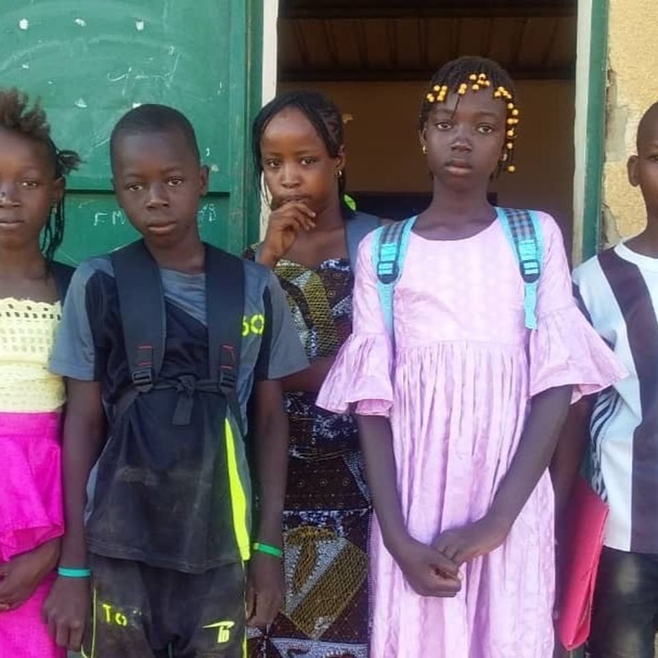 Top School / Fournitures Scolaires au Senegal