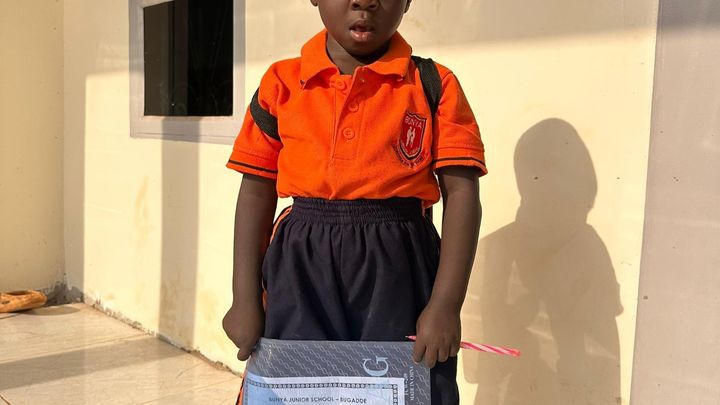 Helping poor orphans and strest kids in Africa campaign photo, 1 of 5