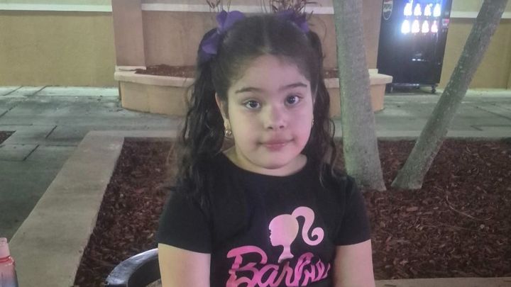 Help Sara and Yudisleidy Find a Safe Home campaign photo, 1 of 3