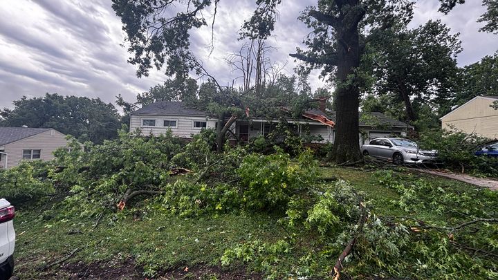 Help Lindora Lee Repair Her Storm-Damaged Home campaign photo, 1 of 8