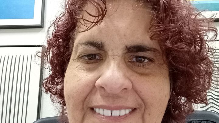 Help Amena Relocate for a New Start campaign photo, 1 of 3