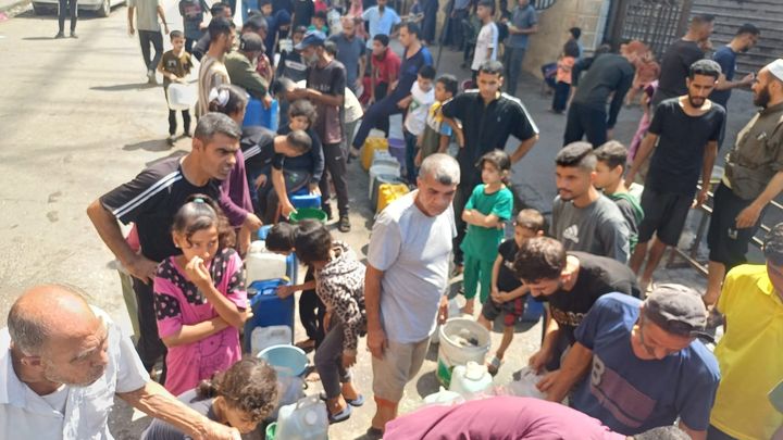 Donate to deliver food and water to children and the poor in campaign photo, 1 of 5
