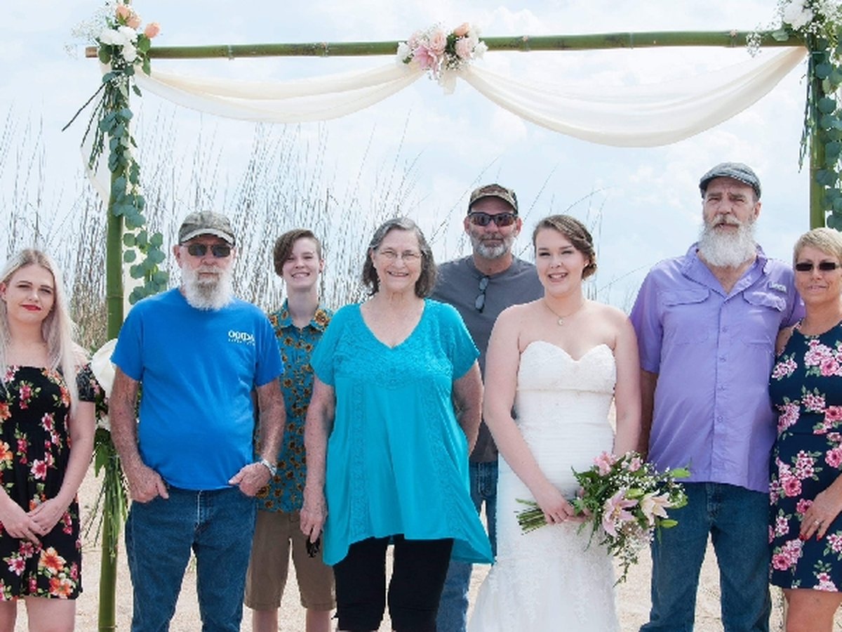 Help the Comstock Family in Their Time of Need campaign photo, 1 of 8
