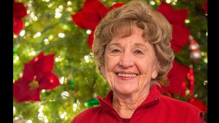 Please Help Aunt Sue Rebuild Her Life campaign photo, 1 of 3
